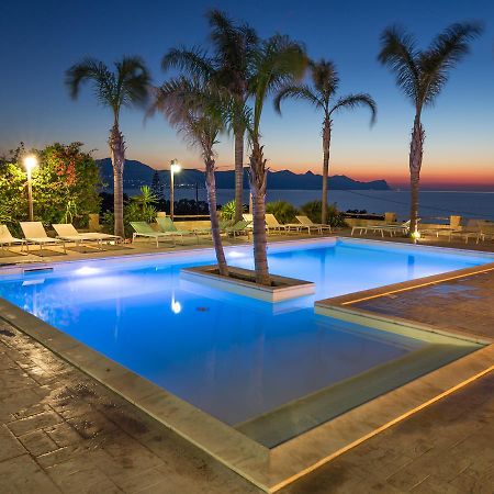 Petruso Resort Balestrate Buitenkant foto