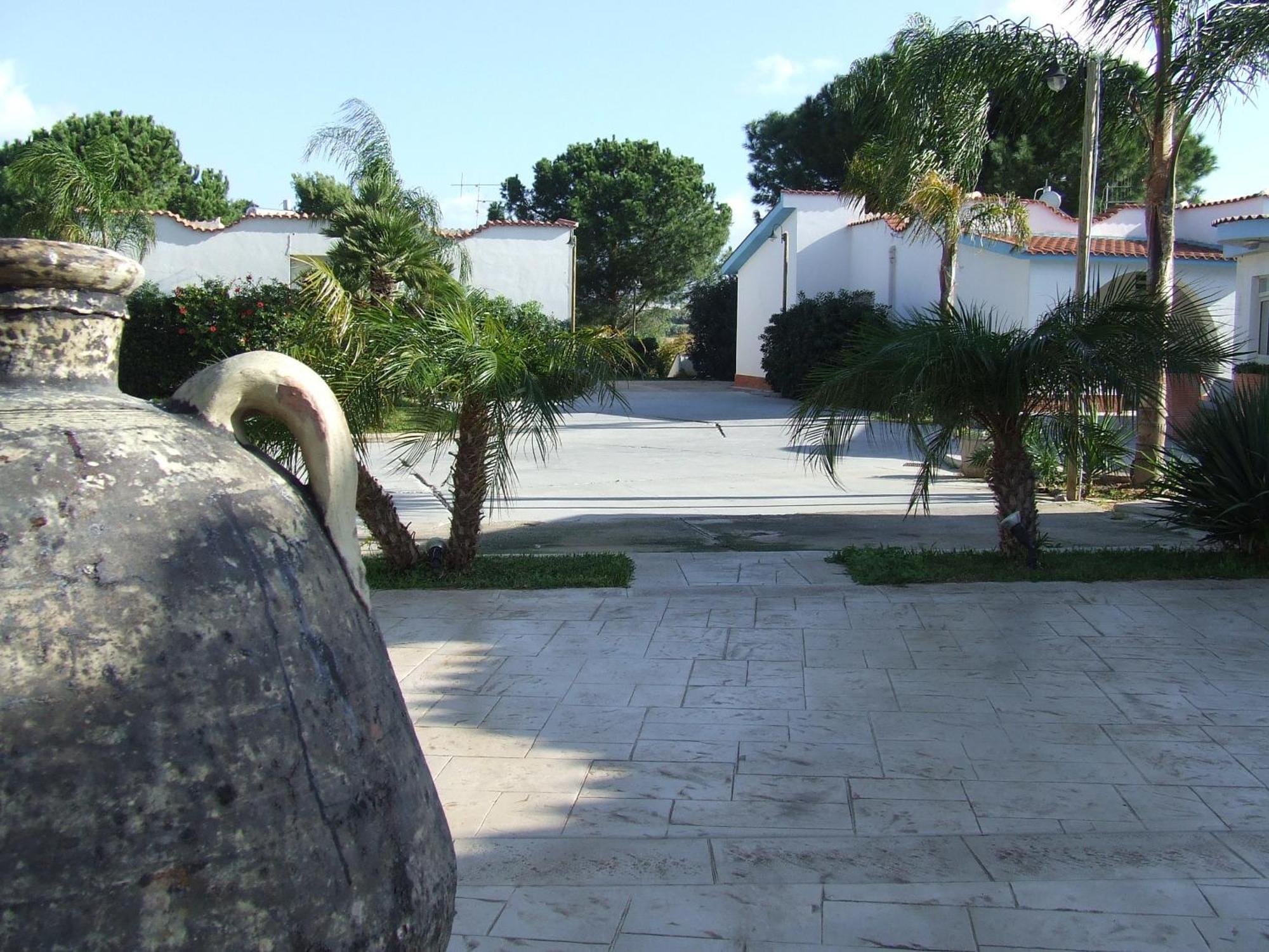 Petruso Resort Balestrate Buitenkant foto