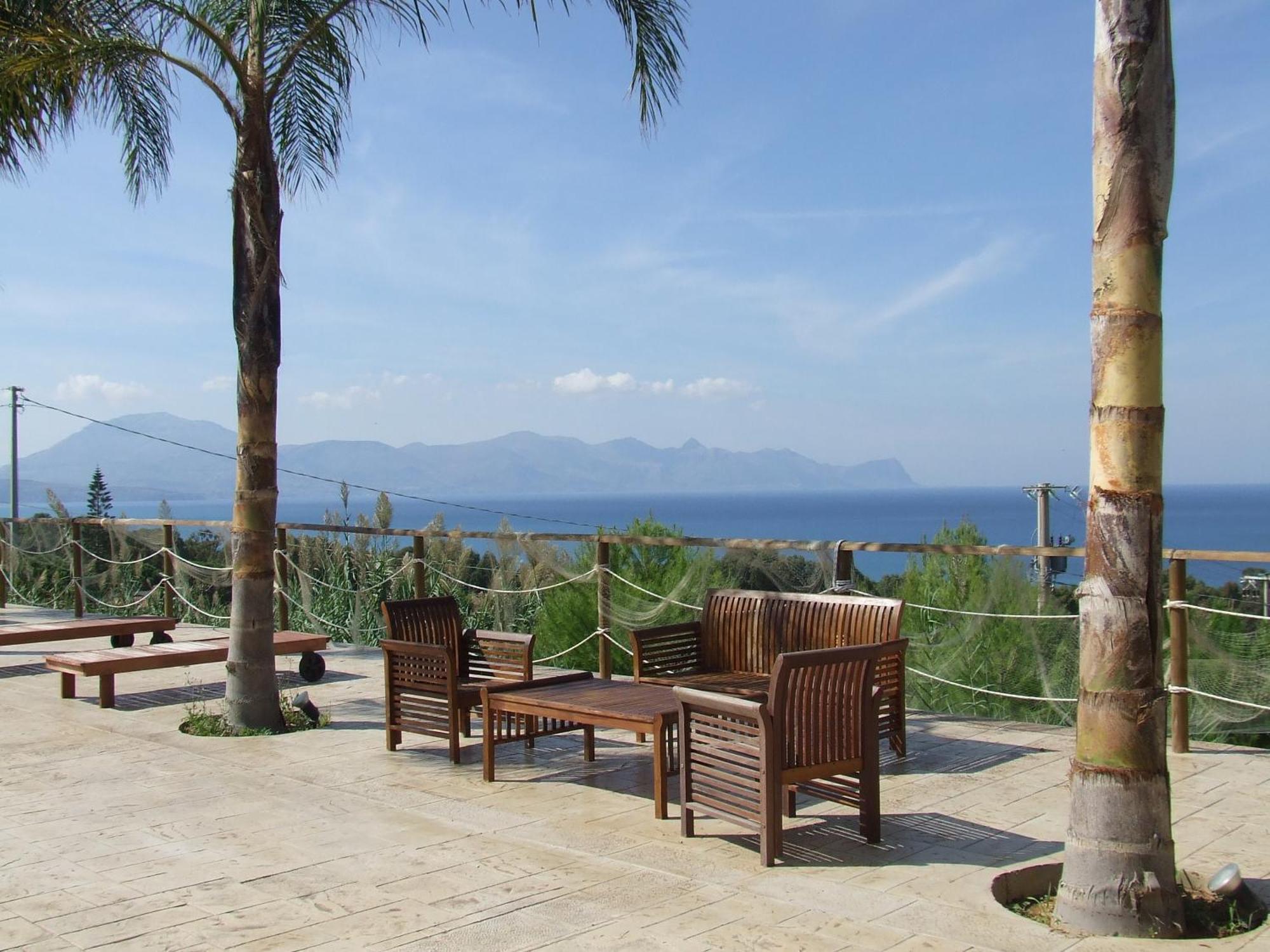 Petruso Resort Balestrate Buitenkant foto