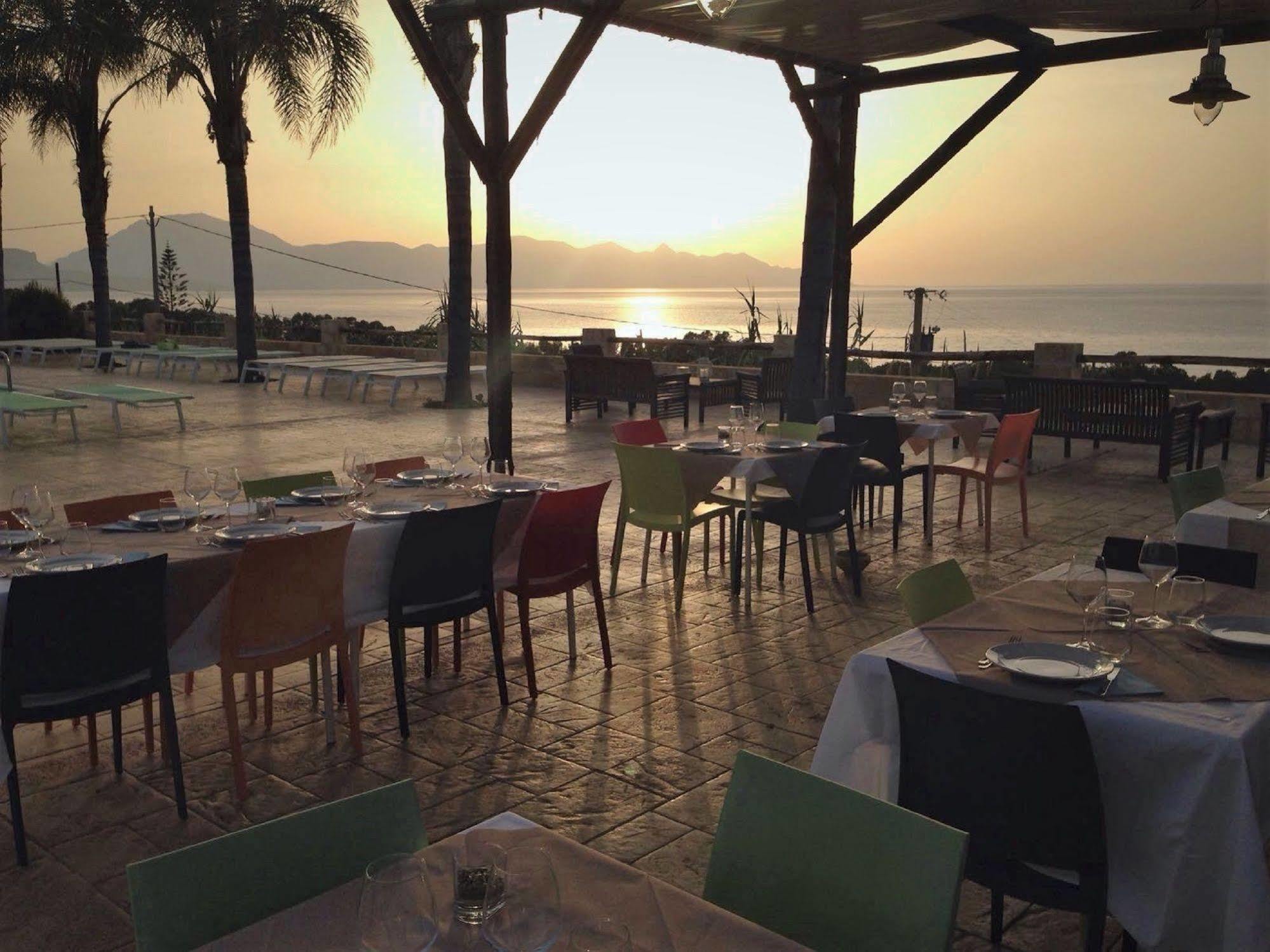 Petruso Resort Balestrate Buitenkant foto